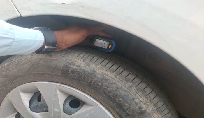 2015 Hyundai Elite i20 MAGNA 1.2, Petrol, Manual, 66,860 km, tyre