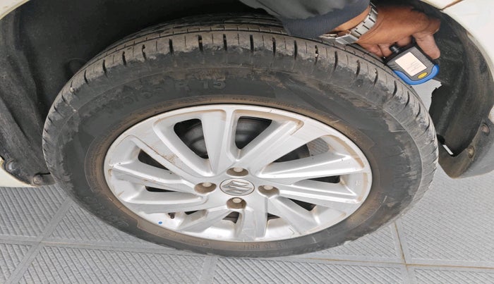 2016 Maruti Swift Dzire ZXI, Petrol, Manual, 63,731 km, tyre