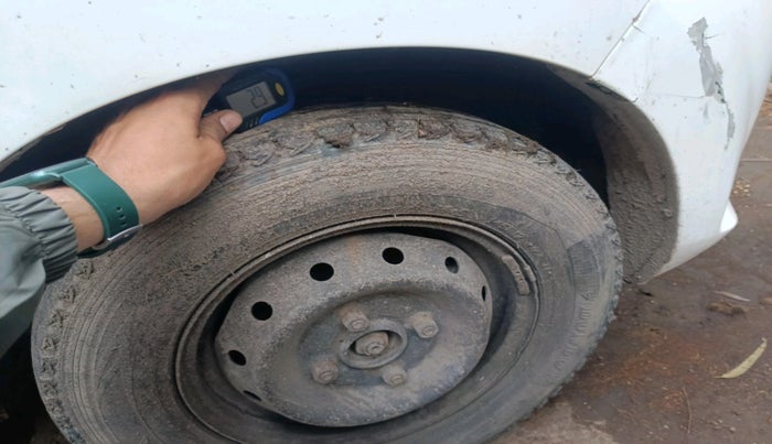 2013 Maruti Alto 800 LXI, CNG, Manual, 63,765 km, tyre