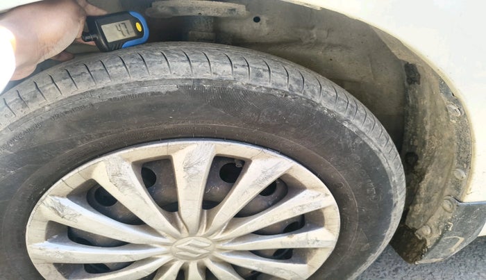 2015 Maruti Swift Dzire VDI, Diesel, Manual, 1,77,265 km, tyre