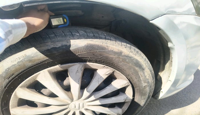 2015 Maruti Swift Dzire VDI, Diesel, Manual, 1,77,265 km, tyre