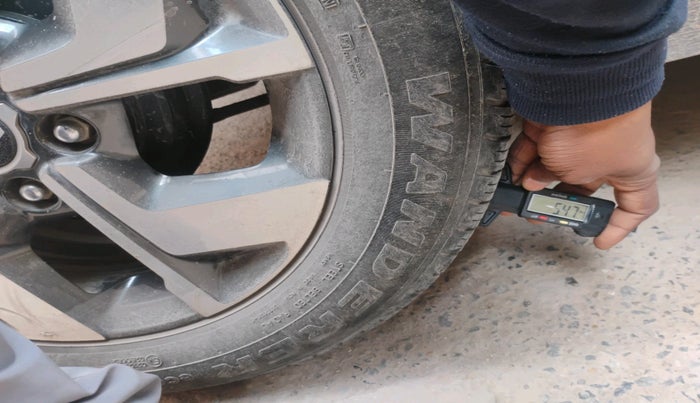 2023 KIA SONET HTX 1.5 AT, Diesel, Automatic, 29,687 km, tyre