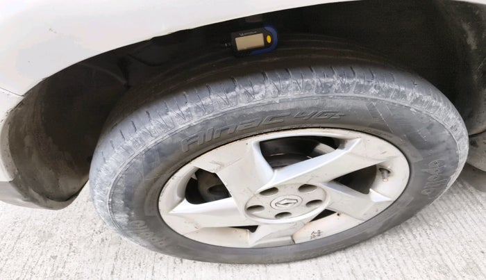 2012 Renault Duster 85 PS RXL DIESEL, Diesel, Manual, 1,74,969 km, tyre