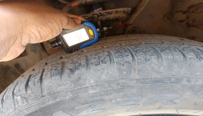 2015 Hyundai Elite i20 SPORTZ 1.2, CNG, Manual, 43,662 km, tyre