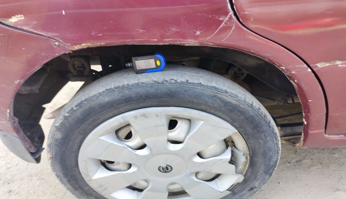 2012 Maruti Alto K10 LXI, Petrol, Manual, 1,00,810 km, tyre