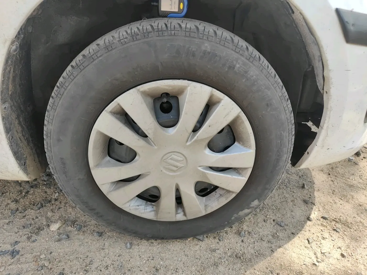 2012 Maruti Swift Dzire VDI, Diesel, Manual, 1,40,536 km, tyre