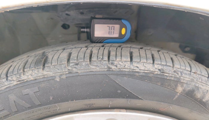 2016 Honda Amaze 1.2L I-VTEC S, Petrol, Manual, 93,744 km, tyre