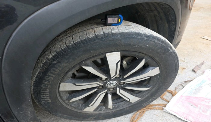 2020 MG HECTOR PLUS SHARP 2.0 DIESEL TURBO MT 6-STR, Diesel, Manual, 64,812 km, tyre