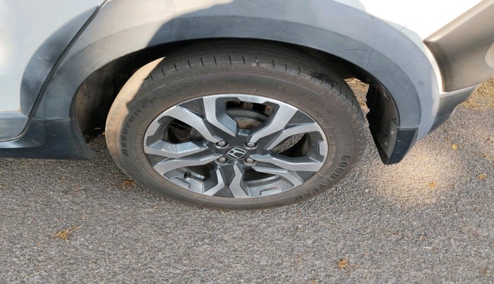 2018 Honda WR-V 1.5L I-DTEC VX MT, Diesel, Manual, 1,54,269 km, tyre