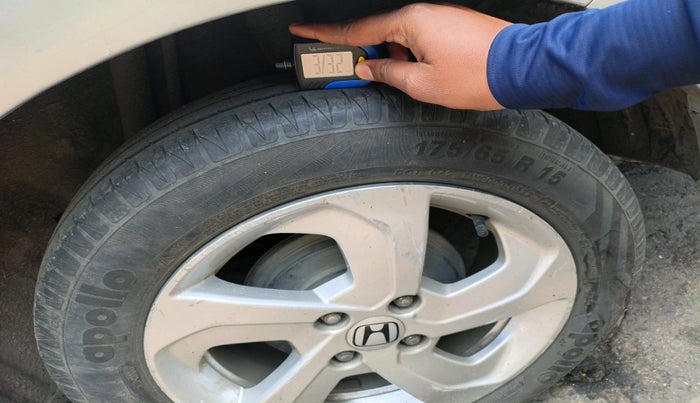 2016 Honda City 1.5L I-VTEC VX (O) MT, Petrol, Manual, 1,26,811 km, tyre