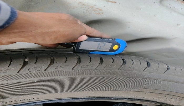 2019 Maruti Vitara Brezza ZDI, Diesel, Manual, 89,833 km, tyre