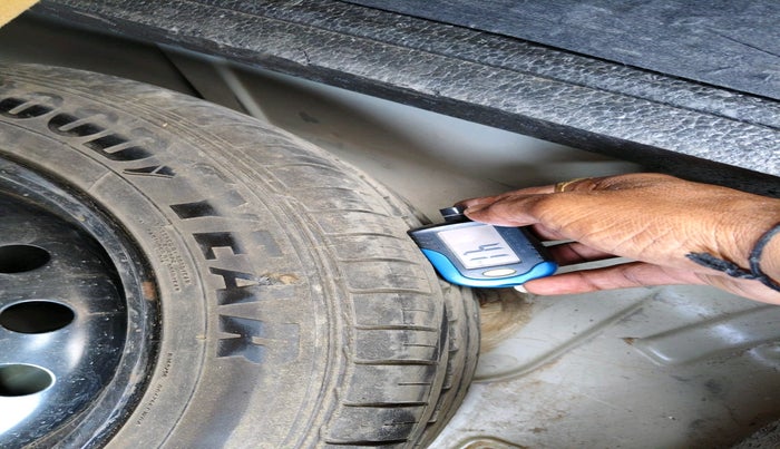 2011 Maruti SX4 VDI, Diesel, Manual, 1,51,225 km, tyre