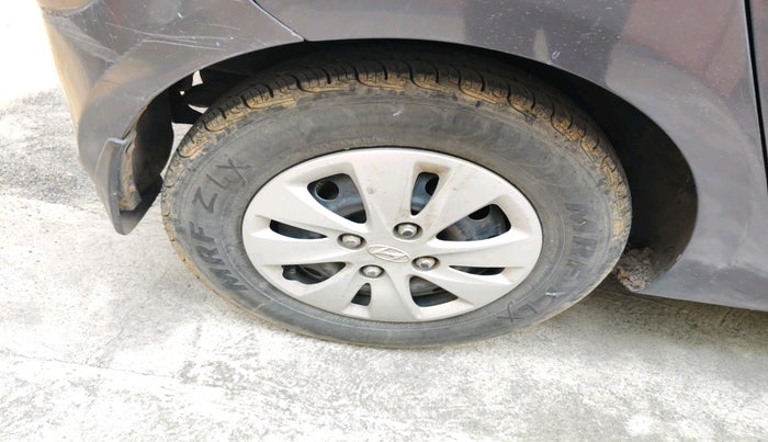 2012 Hyundai i10 MAGNA 1.2, Petrol, Manual, 65,392 km, tyre