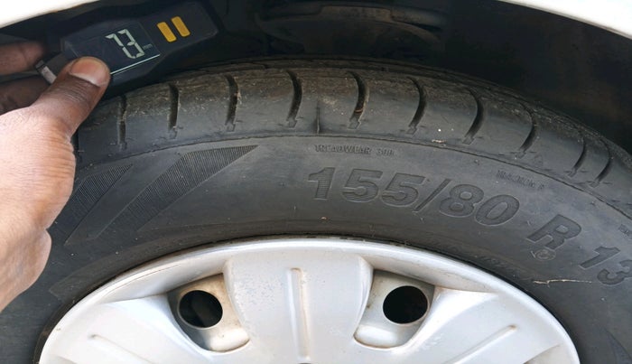 2015 Hyundai i10 MAGNA 1.1, Petrol, Manual, 62,327 km, tyre