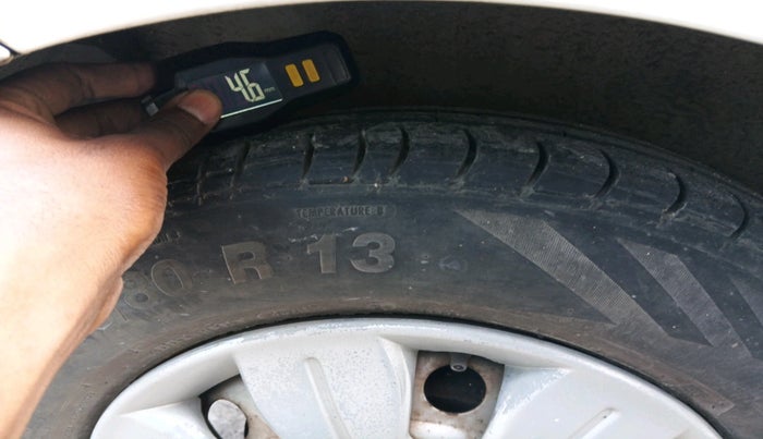 2015 Hyundai i10 MAGNA 1.1, Petrol, Manual, 62,327 km, tyre