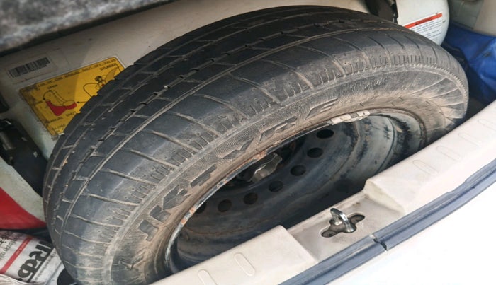 2019 Maruti Celerio VXI CNG, CNG, Manual, 90,028 km, tyre