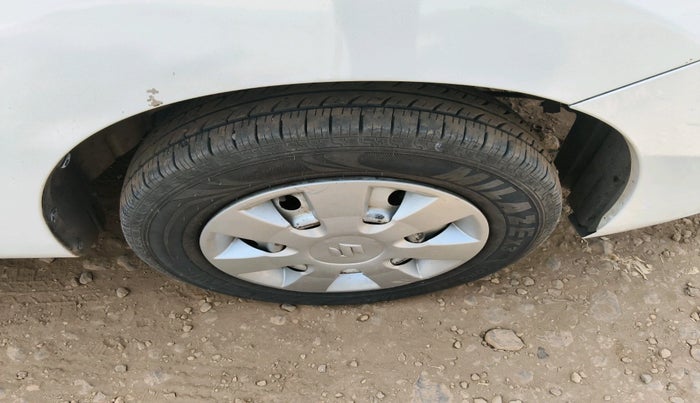 2015 Maruti Wagon R 1.0 LXI CNG, CNG, Manual, 1,14,406 km, tyre