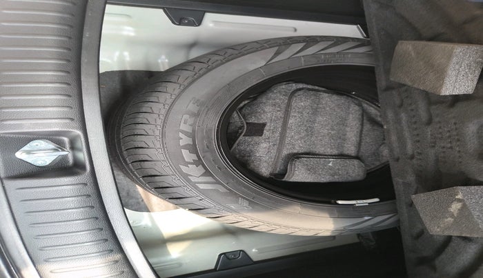 2023 KIA SELTOS  GTX Plus 1.5 Turbo Petrol DCT, Petrol, Automatic, 7,755 km, tyre