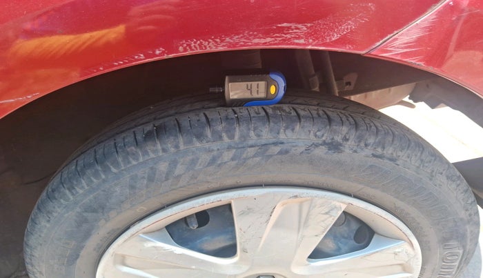 2013 Renault Pulse RXL DIESEL, Diesel, Manual, 66,465 km, tyre