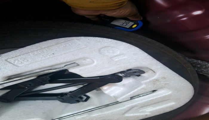 2013 Renault Pulse RXL DIESEL, Diesel, Manual, 66,465 km, tyre