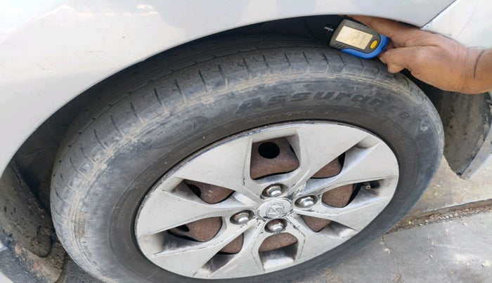 2015 Hyundai Xcent S 1.2, CNG, Manual, 1,10,110 km, tyre