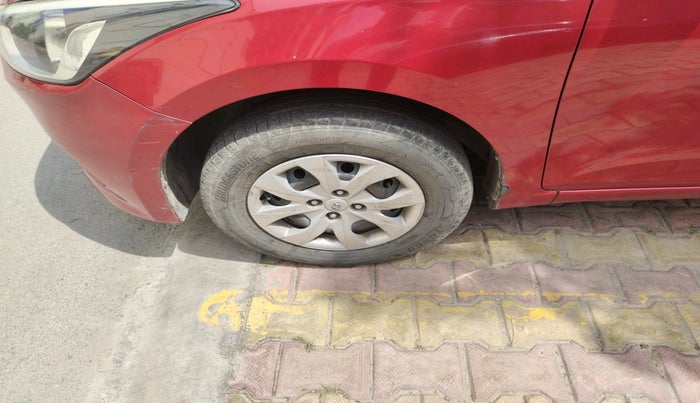 2017 Hyundai Elite i20 SPORTZ 1.2, Petrol, Manual, 1,25,542 km, tyre