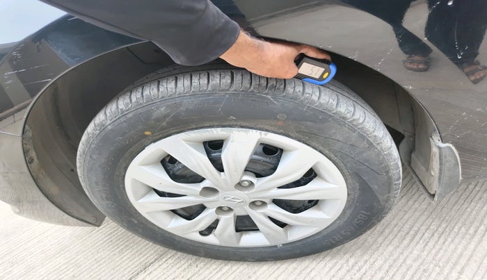 2018 Hyundai Verna 1.4 EX PETROL, Petrol, Manual, 34,361 km, tyre