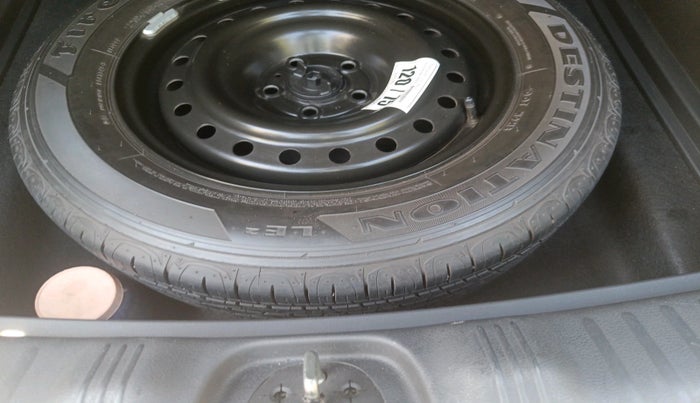 2019 Jeep Compass LIMITED 1.4 PETROL AT, Petrol, Automatic, 72,482 km, tyre