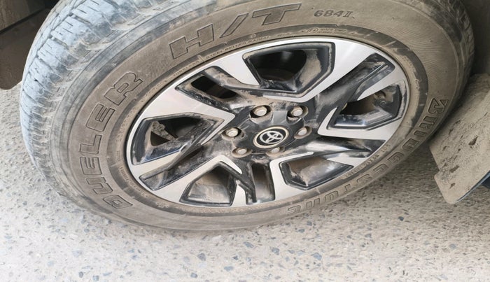 2024 Toyota Fortuner 4X2 AT 2.8 LEGENDER, Diesel, Automatic, 32,276 km, tyre