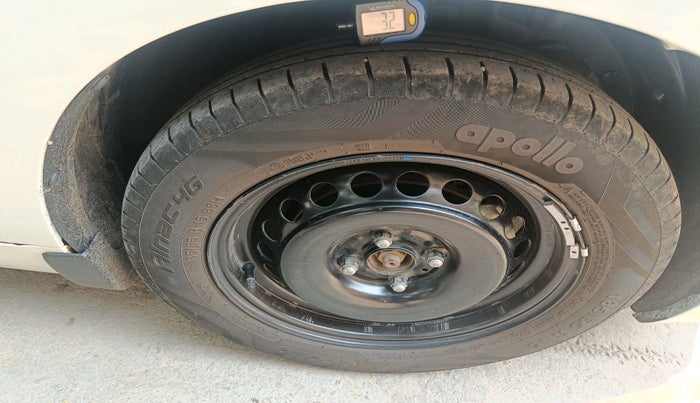 2024 Maruti Baleno DELTA CNG 1.2L, CNG, Manual, 1,31,992 km, tyre