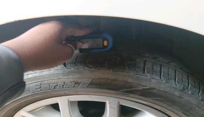 2013 Fiat Grand Punto DYNAMIC 1.3, Diesel, Manual, 97,808 km, tyre