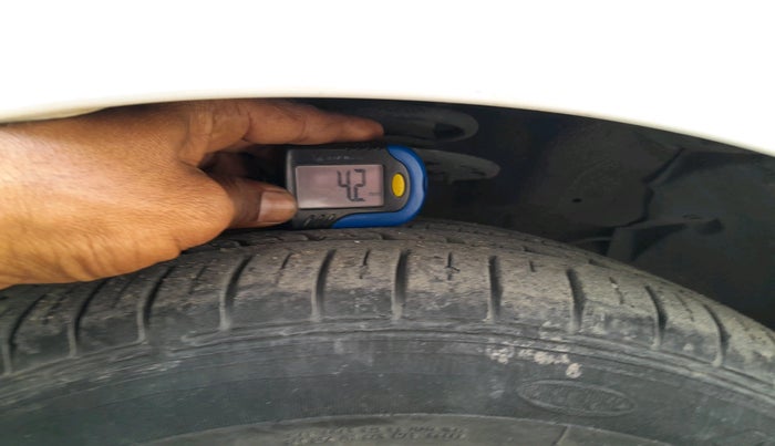 2018 Maruti Ciaz ALPHA DIESEL 1.3, Diesel, Manual, 69,056 km, tyre