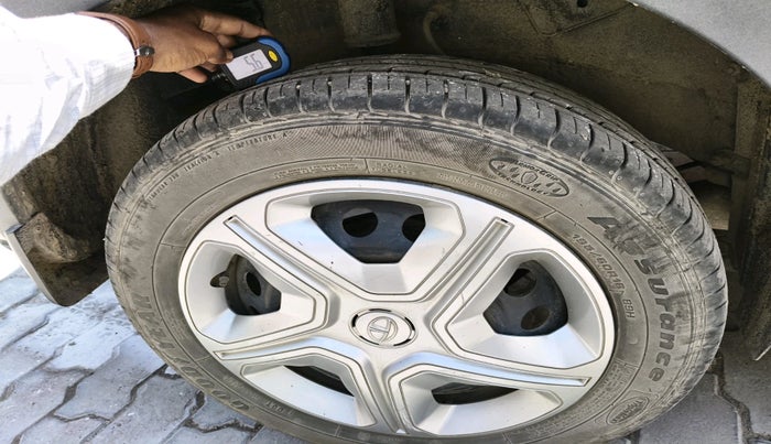 2021 Tata NEXON XMA PETROL, Petrol, Automatic, 20,017 km, tyre