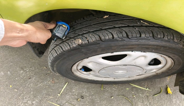 2012 Chevrolet Beat LS PETROL, Petrol, Manual, 31,436 km, tyre