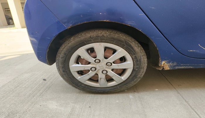 2013 Hyundai Eon MAGNA +, Petrol, Manual, 1,24,595 km, tyre