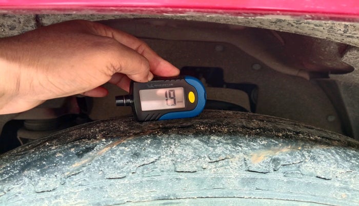 2019 Mahindra TUV300 T8, Diesel, Manual, 41,871 km, tyre