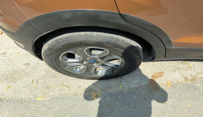 2019 Ford Ecosport TITANIUM 1.0L ECOBOOST SPORTS(SUNROOF), Petrol, Manual, 64,685 km, tyre