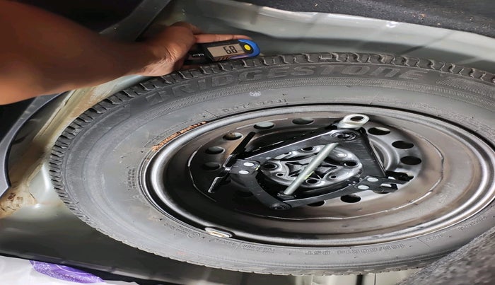 2021 Tata ALTROZ XZ PETROL, Petrol, Manual, 46,557 km, tyre