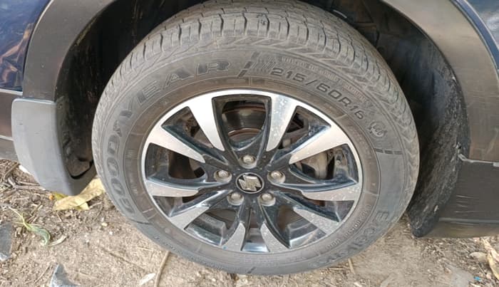 2017 Maruti S Cross ZETA 1.3, Diesel, Manual, 82,061 km, tyre