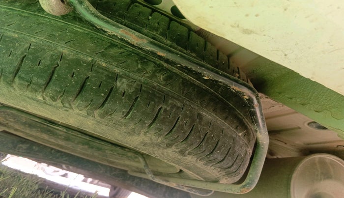 2022 Maruti Ertiga VXI CNG, CNG, Manual, 33,324 km, tyre