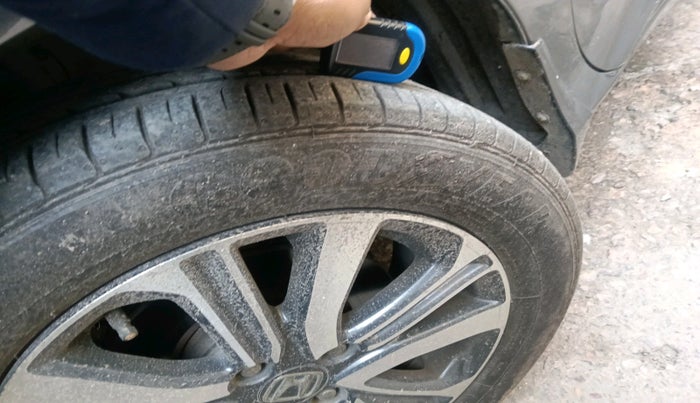 2017 Honda City 1.5L I-VTEC V MT, Petrol, Manual, 1,18,149 km, tyre