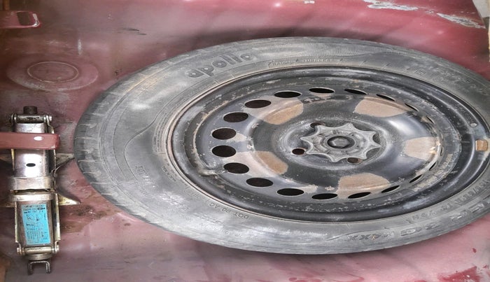 2018 Hyundai Grand i10 SPORTZ 1.2 KAPPA VTVT, Petrol, Manual, 78,275 km, tyre