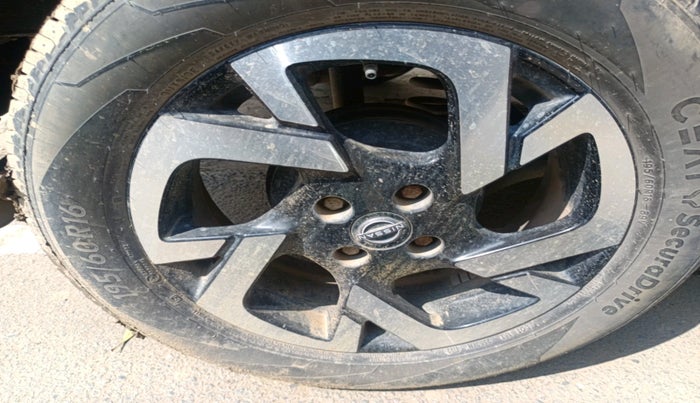 2022 Nissan MAGNITE XV TURBO CVT, Petrol, Automatic, 20,763 km, tyre