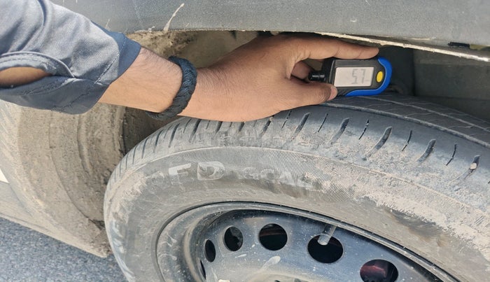 2023 Tata PUNCH PURE MT, CNG, Manual, 45,683 km, tyre