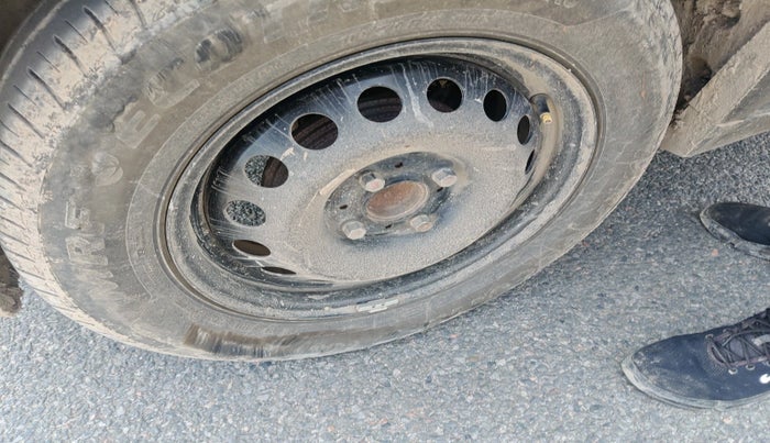 2023 Tata PUNCH PURE MT, CNG, Manual, 45,683 km, tyre