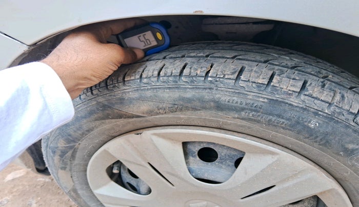 2012 Maruti Wagon R 1.0 VXI, Petrol, Manual, 1,80,849 km, tyre