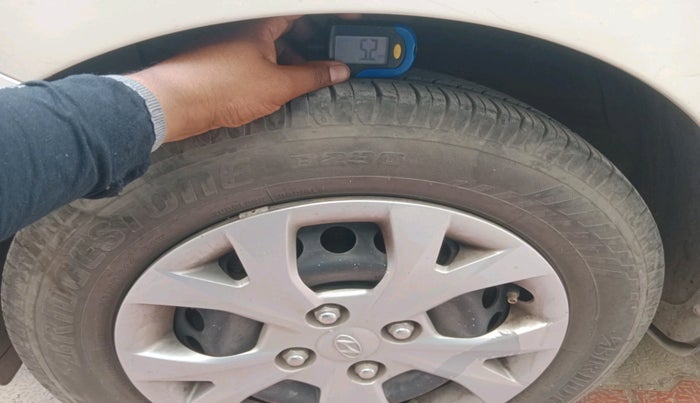 2016 Hyundai Grand i10 MAGNA 1.2 KAPPA VTVT, Petrol, Manual, 54,107 km, tyre