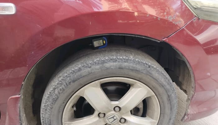 2011 Honda City 1.5L I-VTEC V AT, Petrol, Automatic, 1,15,190 km, tyre