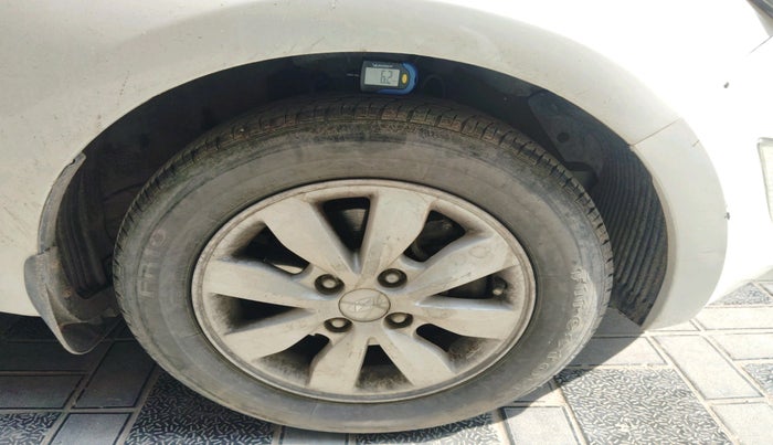 2014 Hyundai i20 ASTA 1.4 CRDI, Diesel, Manual, 84,874 km, tyre