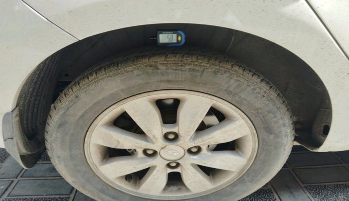 2014 Hyundai i20 ASTA 1.4 CRDI, Diesel, Manual, 84,874 km, tyre